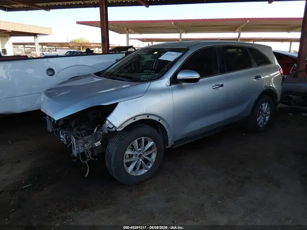 5XYPG4A3XHG262236 2017 KIA SORENTO - Image 2