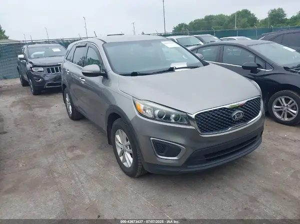 5XYPG4A3XHG263967 2017 KIA SORENTO