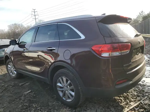5XYPG4A3XHG276184 2017 KIA SORENTO - Image 2