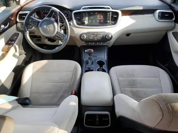 5XYPG4A3XHG276184 2017 KIA SORENTO - Image 8