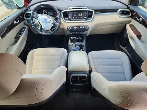 5XYPG4A3XHG289310 2017 KIA SORENTO - Image 8