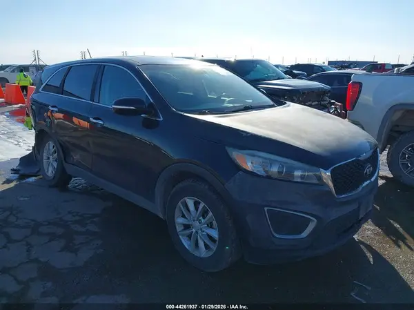 5XYPG4A3XHG301746 2017 KIA SORENTO - Image 1