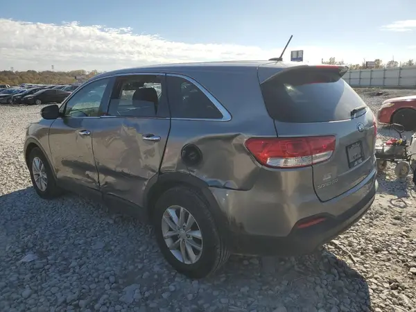 5XYPG4A3XHG302394 2017 KIA SORENTO - Image 2