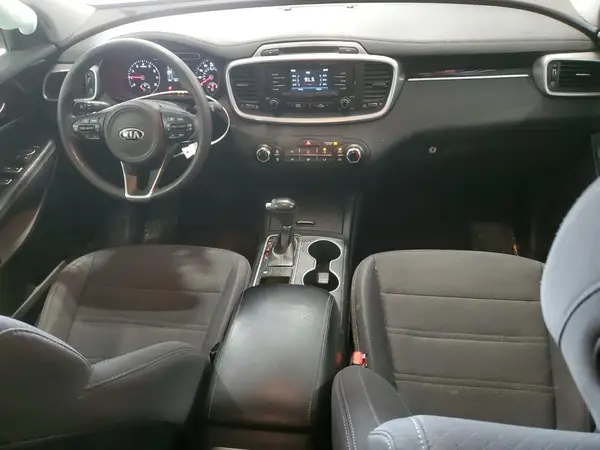 5XYPG4A3XHG323892 2017 KIA SORENTO - Image 8