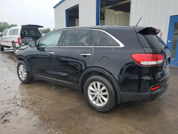5XYPG4A3XHG325948 2017 KIA SORENTO - Image 2