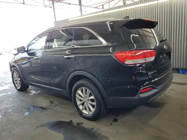 5XYPG4A3XJG338625 2018 KIA SORENTO - Image 2
