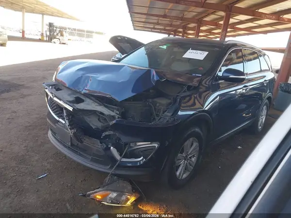 5XYPG4A3XJG338771 2018 KIA SORENTO - Image 2