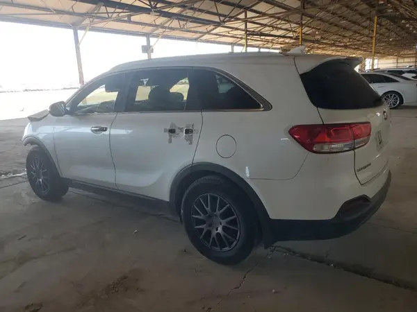 5XYPG4A3XJG339659 2018 KIA SORENTO - Image 2
