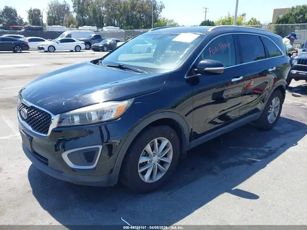 5XYPG4A3XJG344859 2018 KIA SORENTO - Image 2