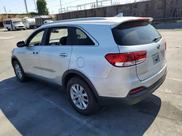 5XYPG4A3XJG346546 2018 KIA SORENTO - Image 2