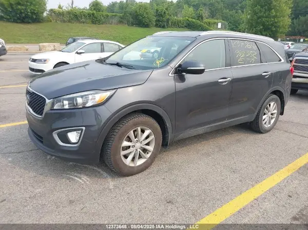 5XYPG4A3XJG353352 2018 KIA SORENTO - Image 2