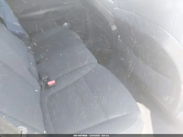 5XYPG4A3XJG368899 2018 KIA SORENTO - Image 8