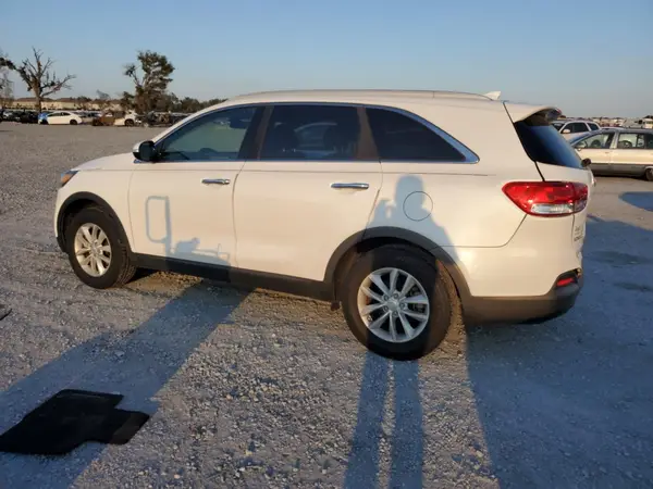 5XYPG4A3XJG370619 2018 KIA SORENTO - Image 2