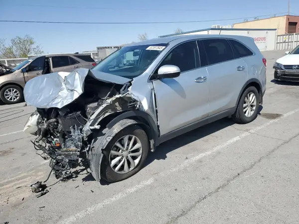 5XYPG4A3XJG382950 2018 KIA SORENTO - Image 1