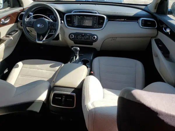 5XYPG4A3XJG388232 2018 KIA SORENTO - Image 8