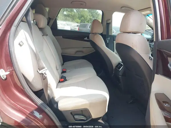 5XYPG4A3XJG409130 2018 KIA SORENTO - Image 8