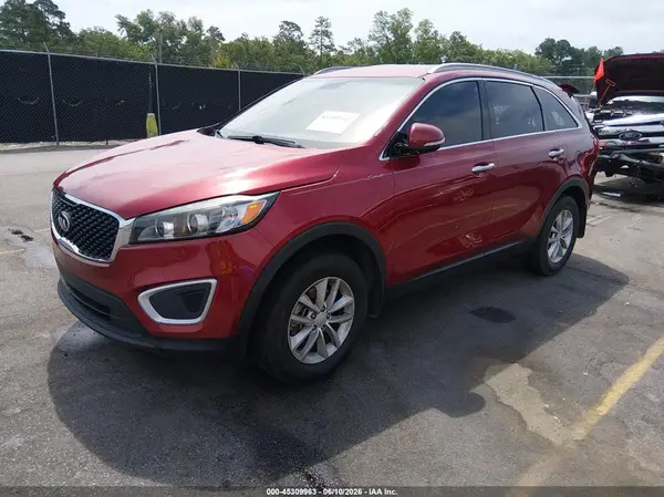 5XYPG4A3XJG410701 2018 KIA SORENTO - Image 2