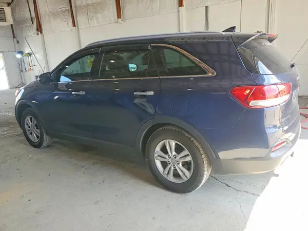 5XYPG4A3XJG418183 2018 KIA SORENTO - Image 2