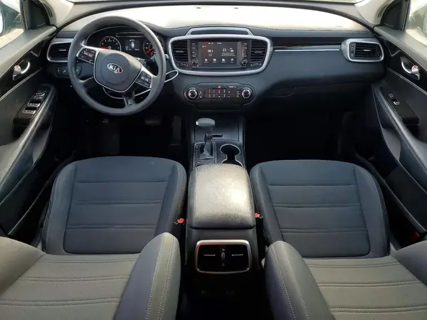 5XYPG4A3XKG455333 2019 KIA SORENTO - Image 8