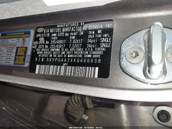 5XYPG4A3XKG466638 2019 KIA SORENTO - Image 8