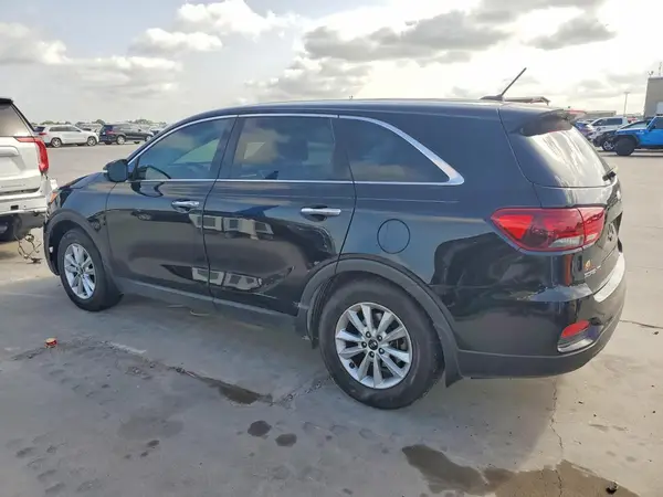 5XYPG4A3XKG479163 2019 KIA SORENTO - Image 2