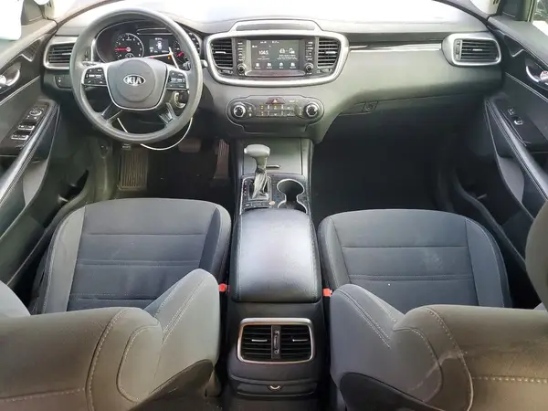 5XYPG4A3XKG479163 2019 KIA SORENTO - Image 8