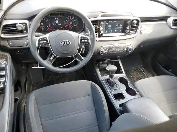 5XYPG4A3XKG493645 2019 KIA SORENTO - Image 8