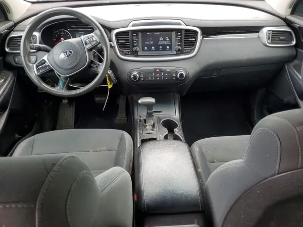 5XYPG4A3XKG498053 2019 KIA SORENTO - Image 8