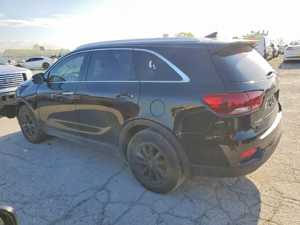 5XYPG4A3XKG499378 2019 KIA SORENTO - Image 2