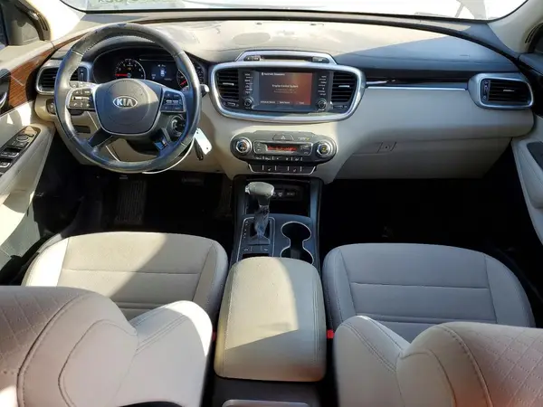 5XYPG4A3XKG499378 2019 KIA SORENTO - Image 8