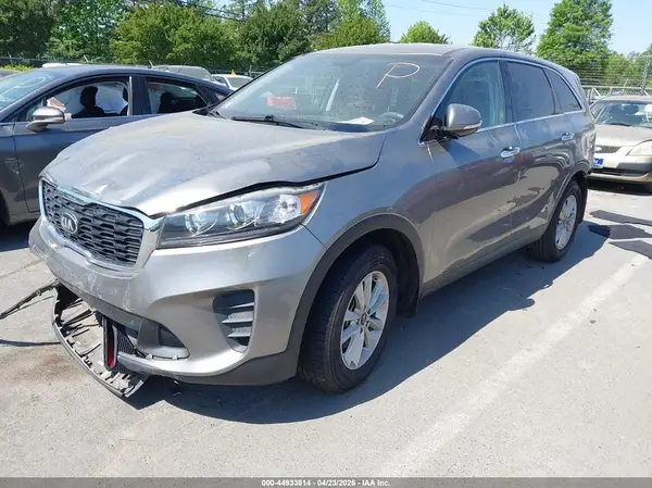 5XYPG4A3XKG504398 2019 KIA SORENTO - Image 2