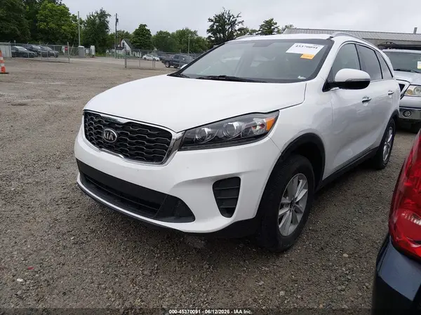 5XYPG4A3XKG507799 2019 KIA SORENTO - Image 2