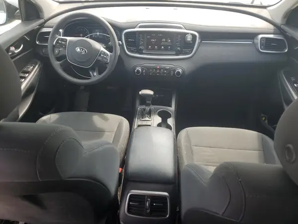 5XYPG4A3XKG508774 2019 KIA SORENTO - Image 8