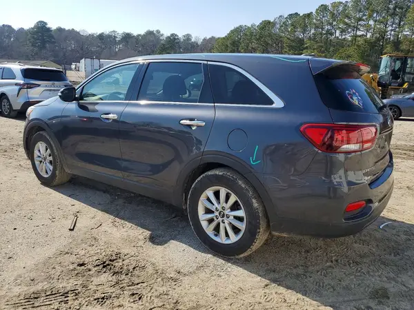 5XYPG4A3XKG509455 2019 KIA SORENTO - Image 2
