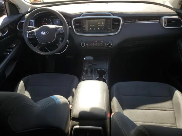 5XYPG4A3XKG511660 2019 KIA SORENTO - Image 8