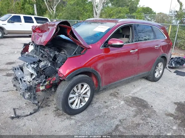 5XYPG4A3XKG515028 2019 KIA SORENTO - Image 2