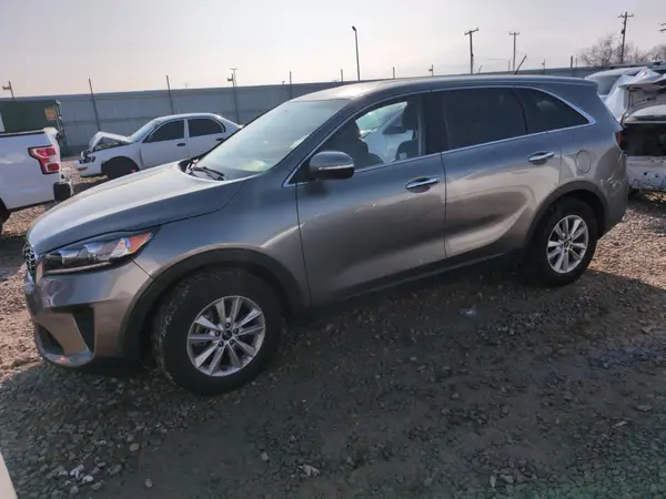 5XYPG4A3XKG516423 2019 KIA SORENTO - Image 1