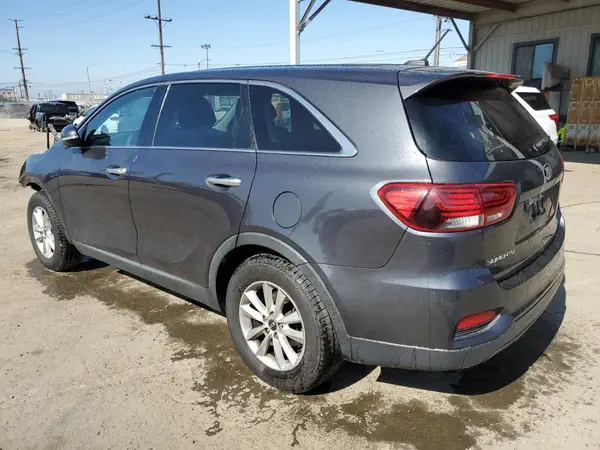 5XYPG4A3XKG517958 2019 KIA SORENTO - Image 2