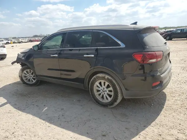 5XYPG4A3XKG527258 2019 KIA SORENTO - Image 2