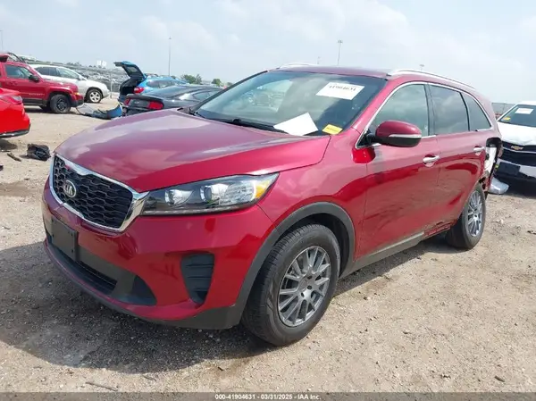 5XYPG4A3XKG527468 2019 KIA SORENTO - Image 2