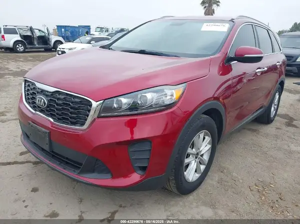 5XYPG4A3XKG530712 2019 KIA SORENTO - Image 2