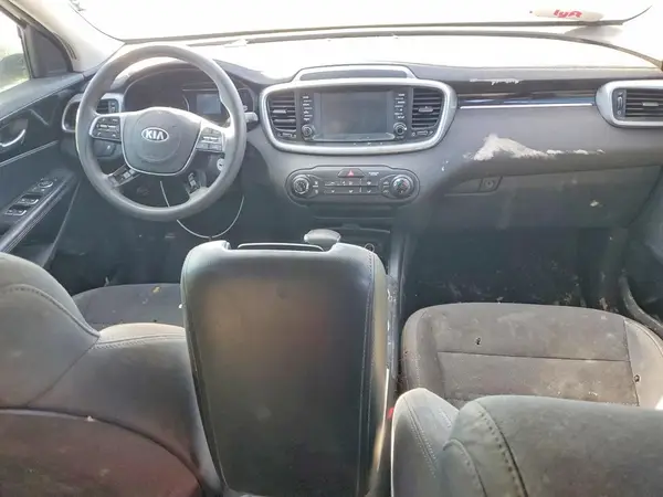5XYPG4A3XKG534775 2019 KIA SORENTO - Image 8