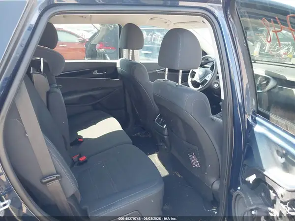 5XYPG4A3XKG537188 2019 KIA SORENTO - Image 8