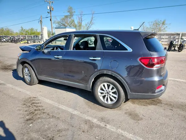 5XYPG4A3XKG537403 2019 KIA SORENTO - Image 2