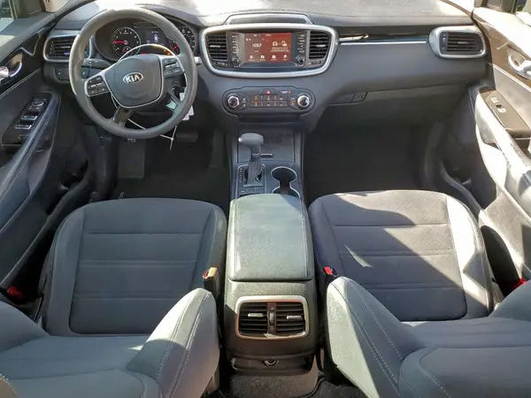 5XYPG4A3XKG538941 2019 KIA SORENTO - Image 8
