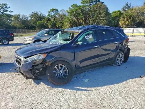 5XYPG4A3XKG544769 2019 KIA SORENTO - Image 1