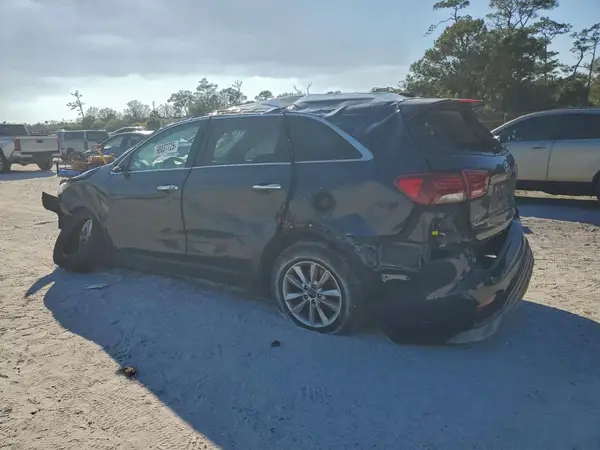5XYPG4A3XKG544769 2019 KIA SORENTO - Image 2