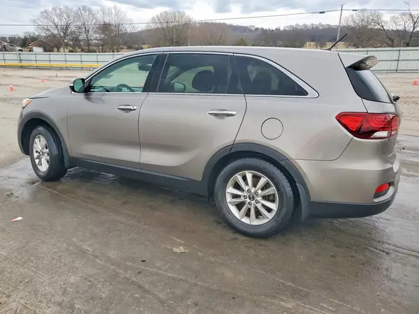 5XYPG4A3XKG552483 2019 KIA SORENTO - Image 2
