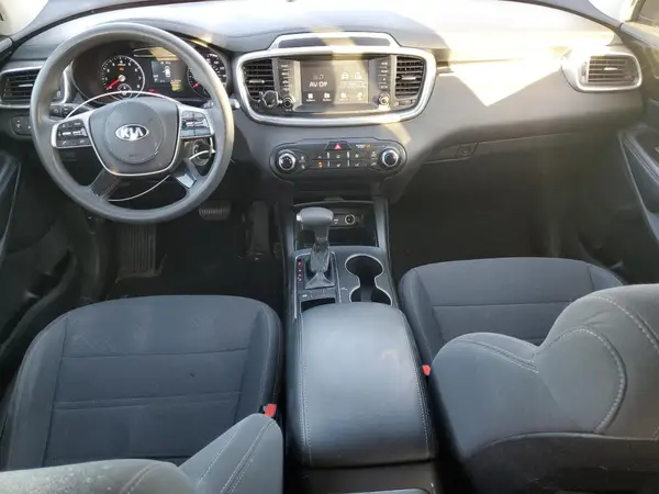 5XYPG4A3XKG561152 2019 KIA SORENTO - Image 8