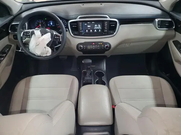 5XYPG4A3XKG561524 2019 KIA SORENTO - Image 8